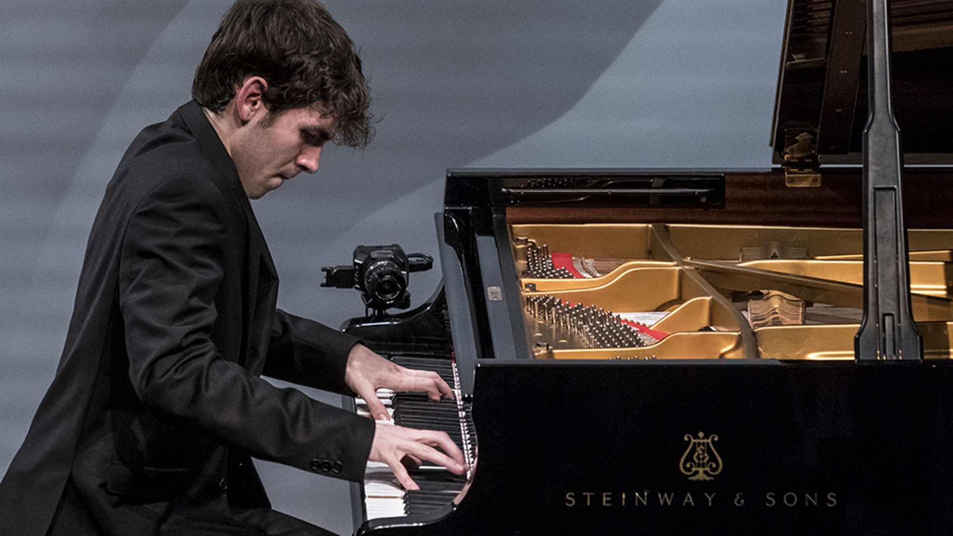Alexandre Kantorow plays Brahms, Liszt, Bartók, and Fauré
