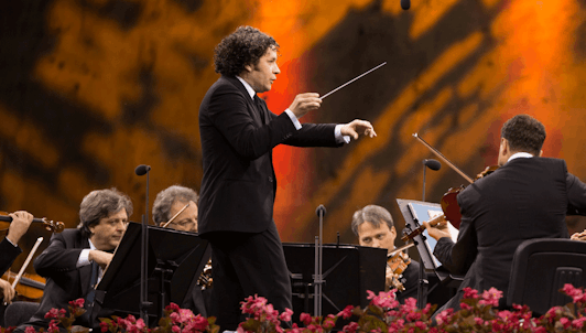 Gustavo Dudamel conducts Tchaikovsky and Brahms