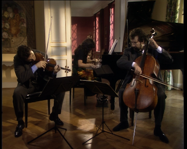 Elena Bashkirova, Maxim Vengerov, and Boris Pergamenschikow perform Brahms' trios (I/III)