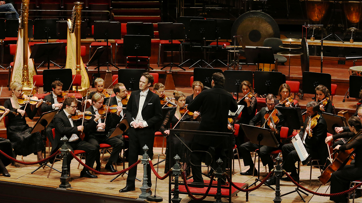 Andris Nelsons conducts Debussy, Britten, and Rachmaninov — With Ian Bostridge