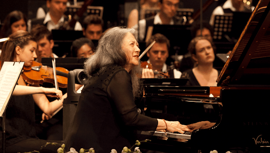 Charles Dutoit conducts Tchaikovsky and Brahms – With Martha Argerich