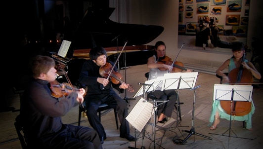 Daishin Kashimoto, Lise Berthaud, François Salque, Eric Le Sage, and Guy Braunstein perform Schumann