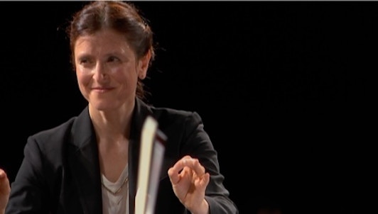Debora Waldman conducts Charlotte Sohy's "Grande Guerre" (Great War) Symphony
