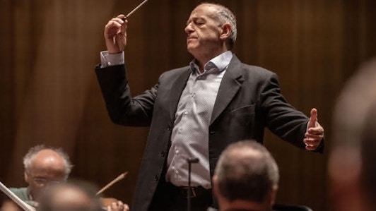 Iván Fischer dirige Brahms — Con Nicolas Namoradze