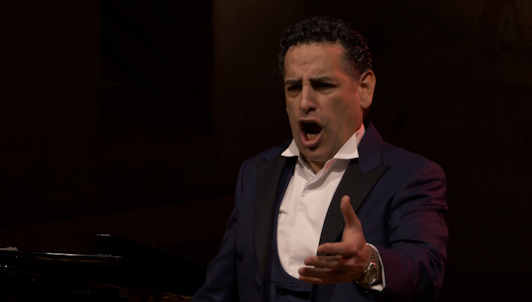 Juan Diego Flórez sings a recital in Gstaad