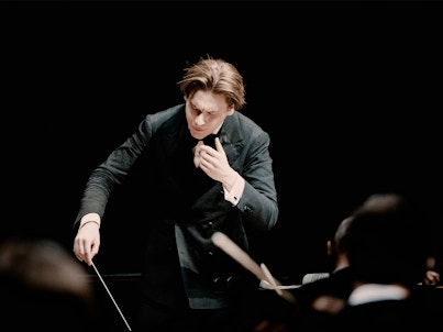 Klaus Mäkelä dirige Ravel, Saint-Saëns, Dowland et Schumann — Avec Alexandre Kantorow