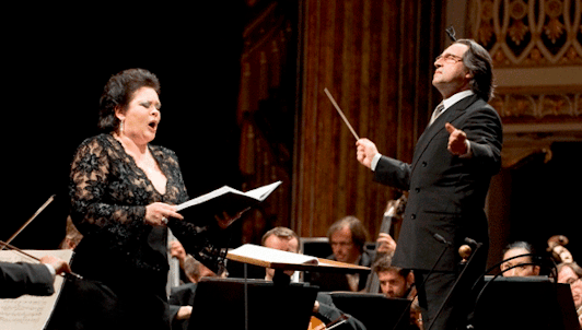 Riccardo Muti and Violeta Urmana perform Verdi, Martucci and Schubert