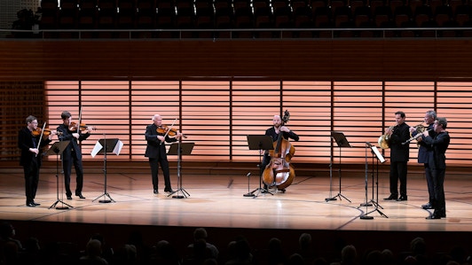 Soloists of the Lucerne Festival Orchestra perform septets by Mozart and Beethoven
