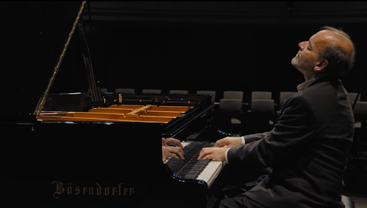 Louis Lortie interpreta les Sonatas para piano n.° 10, 15 y 16 de Beethoven