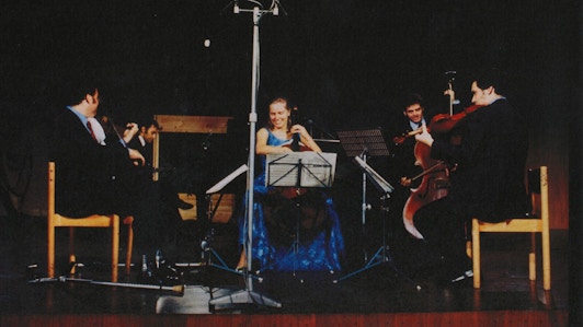 Perlman, Zukerman, du Pré, Mehta, and Barenboim rehearse and perform Schubert's "Trout" Quintet